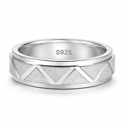 Geometric Frosted Pattern Ring in 925 Sterling Silver