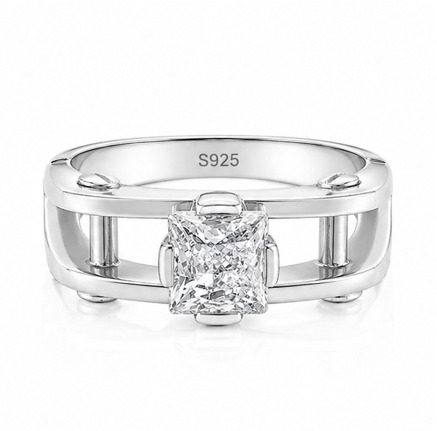 925 Sterling Silver Princess Cut Solitaire Ring
