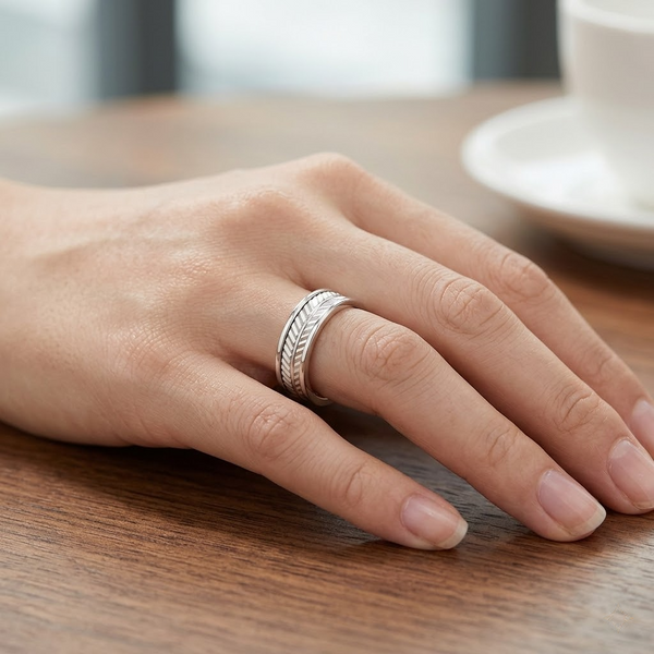 Dual Texture Chevron Pattern Ring