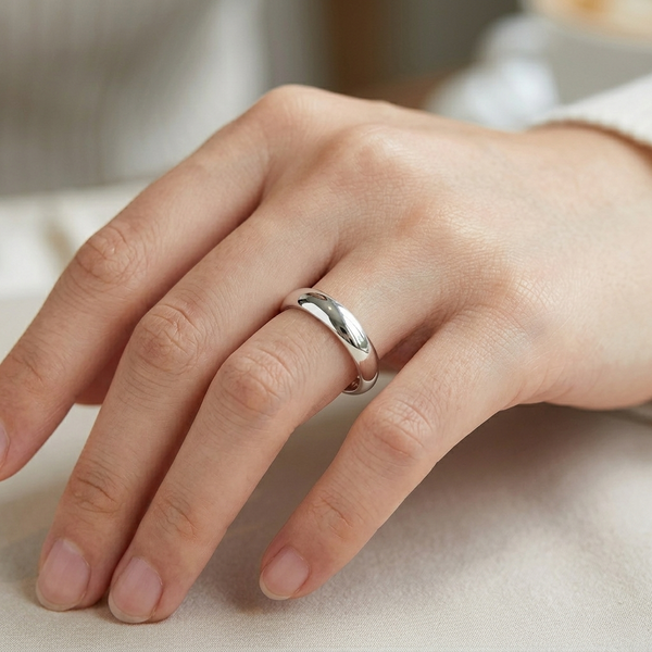 Classic Plain Dome Band Ring in 925 Sterling Silver