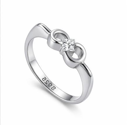 Elegant Infinity Bow Solitaire Ring in 925 Sterling Silver