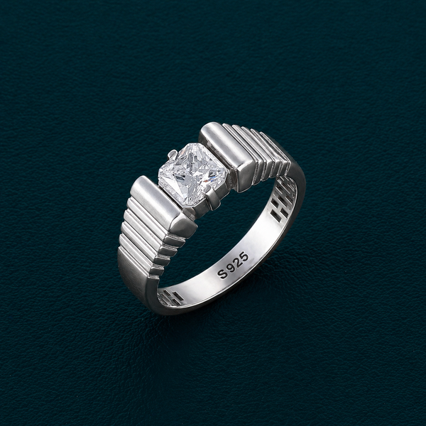 Elegant Geometric Princess-Cut Crystal Ring – 925 Sterling Silver Modern Designer Ring