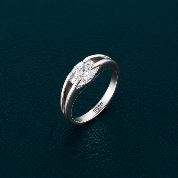 Elegant Marquise Solitaire Ring in 925 Sterling Silver