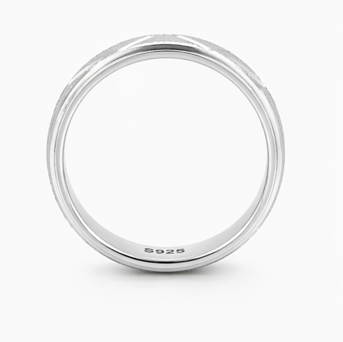 Triangle Design Silver Ring 925