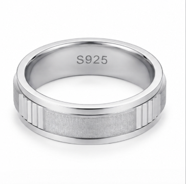 Brushed Ribbed Edge Ring in 925 Sterling Silver