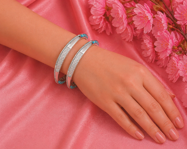 Rivadhy S925 Sterling Silver Blue Enamel Bangles – Designer Stone-Studded Geometric bangle Set