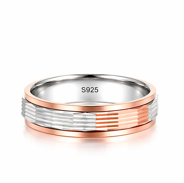 Luxury Two-Tone Faceted Ring