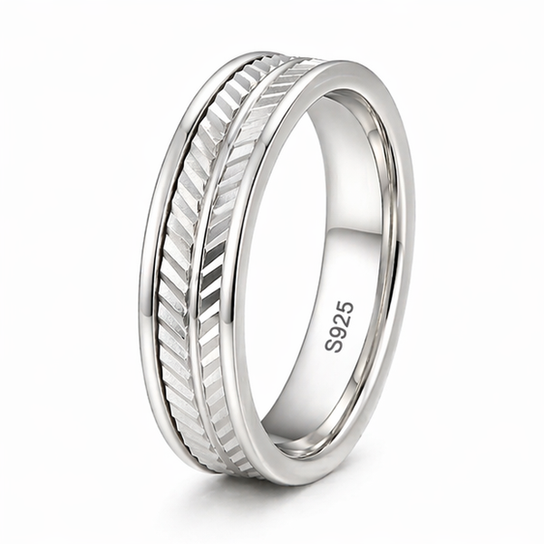 Dual Texture Chevron Pattern Ring
