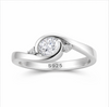 Oval Solitaire Twist Ring in 925 Sterling Silver