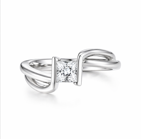 Modern Princess Cut Solitaire Ring in 925 Sterling Silver