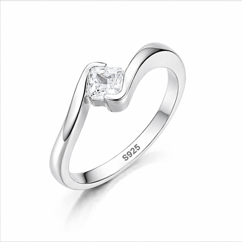 Elegant Princess Cut Curve Ring in 925 Sterling Silver