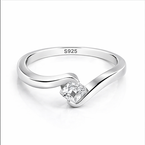 Elegant Princess Cut Curve Ring in 925 Sterling Silver