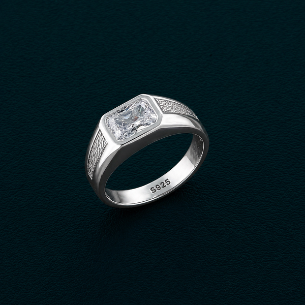 Men’s Cushion-Cut Solitaire Ring – 925 Sterling Silver with Textured Side Detailing