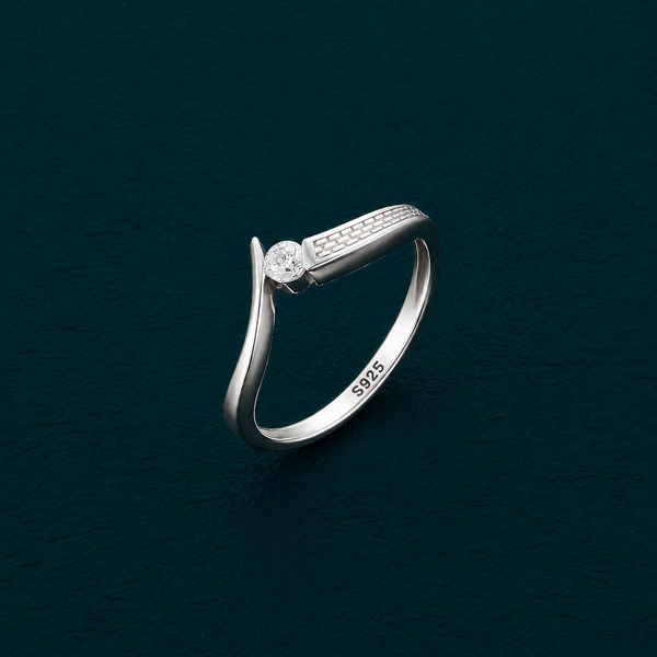 Modern Curve Solitaire Ring in 925 Sterling Silver