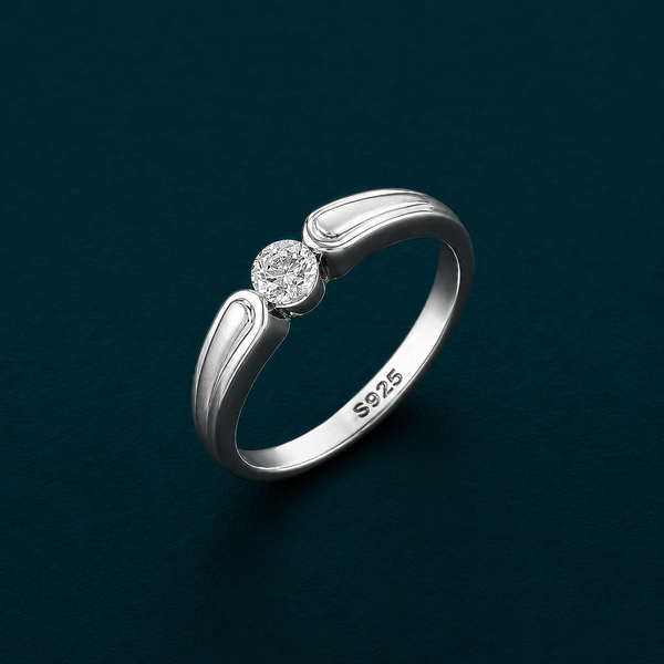 Elegant Round Solitaire Wave Band Ring in 925 Sterling Silver